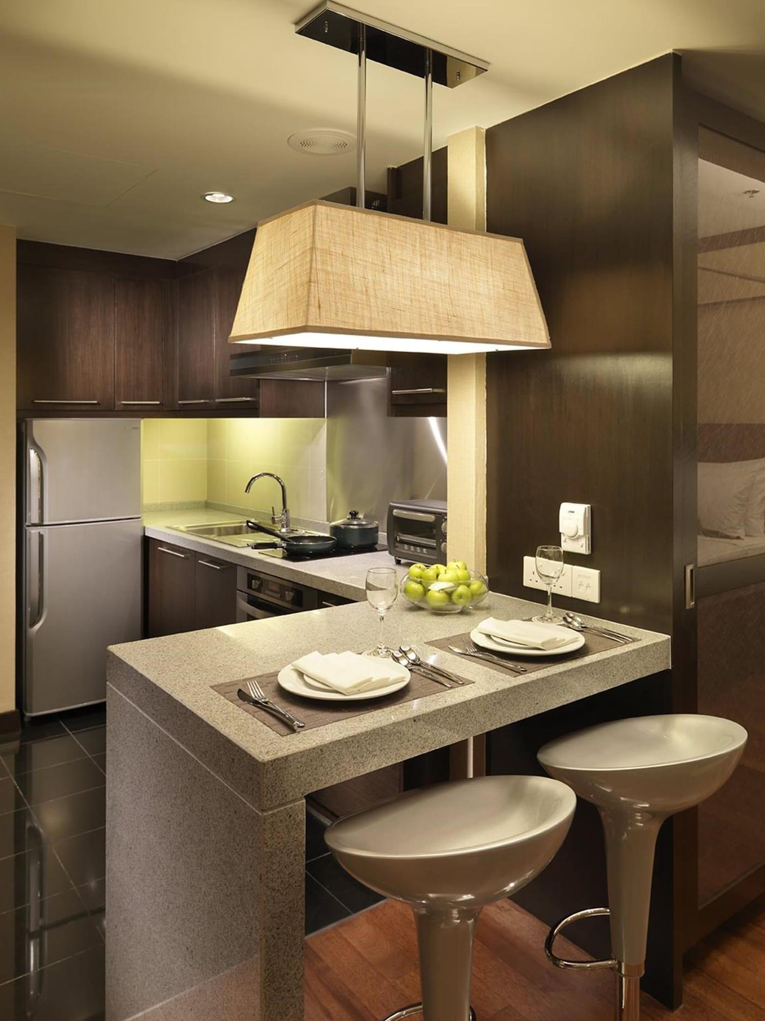 Micasa All Suites Hotel Kuala Lumpur Ngoại thất bức ảnh A kitchen in a typical apartment